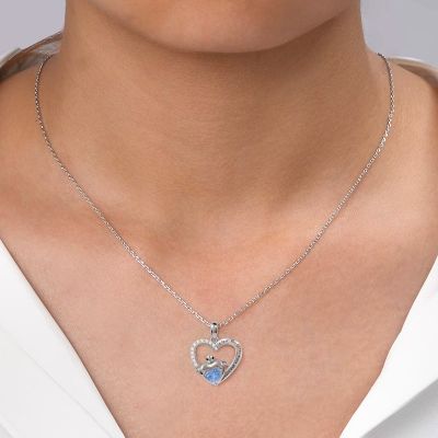 Heart-shaped Turtle Necklace